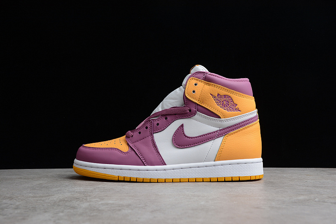 Jordan [555088-706]-[AIR JORDAN 1 HIGH RETRO OG BROTHERHOOD UNIVERSITY GOLD/LIGHT BORDEAUX/WHITE], photo 1