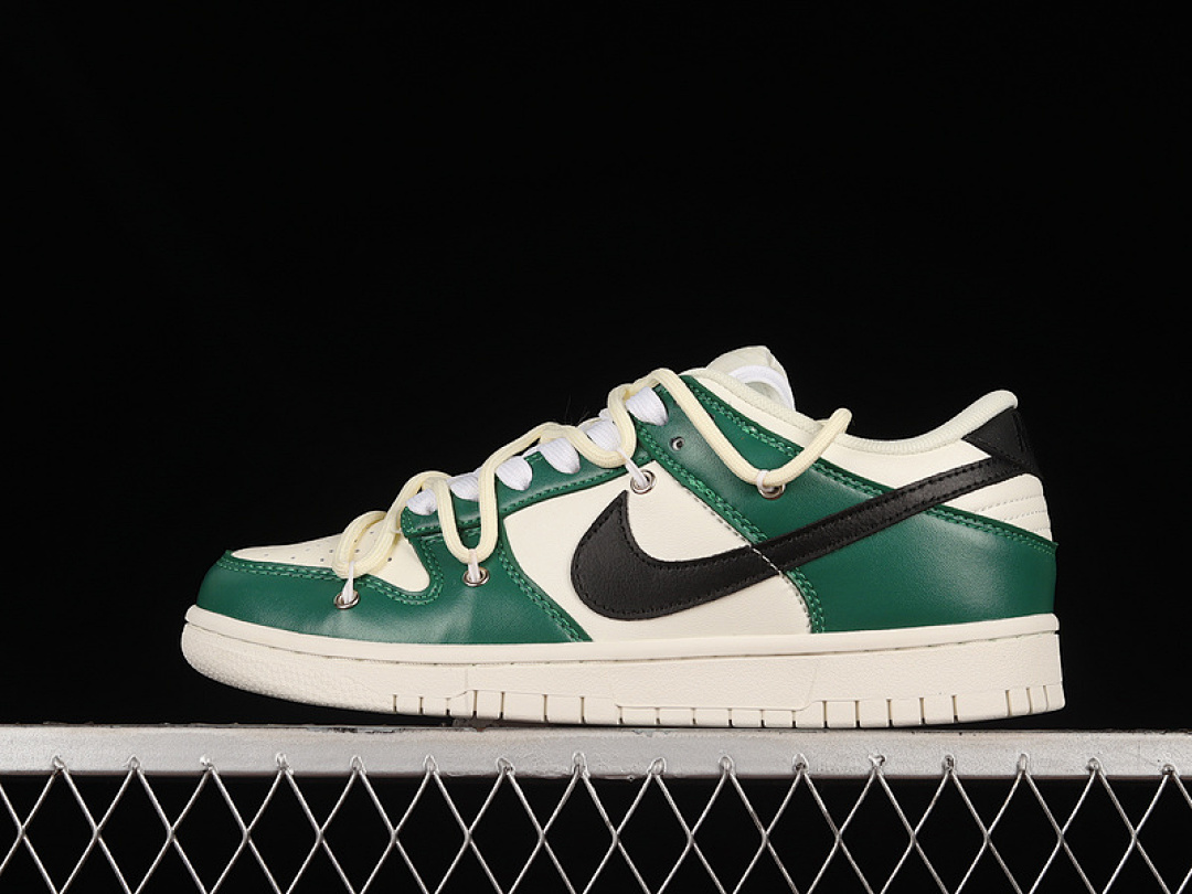 Unbranded [DJ6188-100]-[DUNK LOW WHITE/GREEN/BLACK]-[WOMAN:36-39]-[MAN:40-46], photo 1