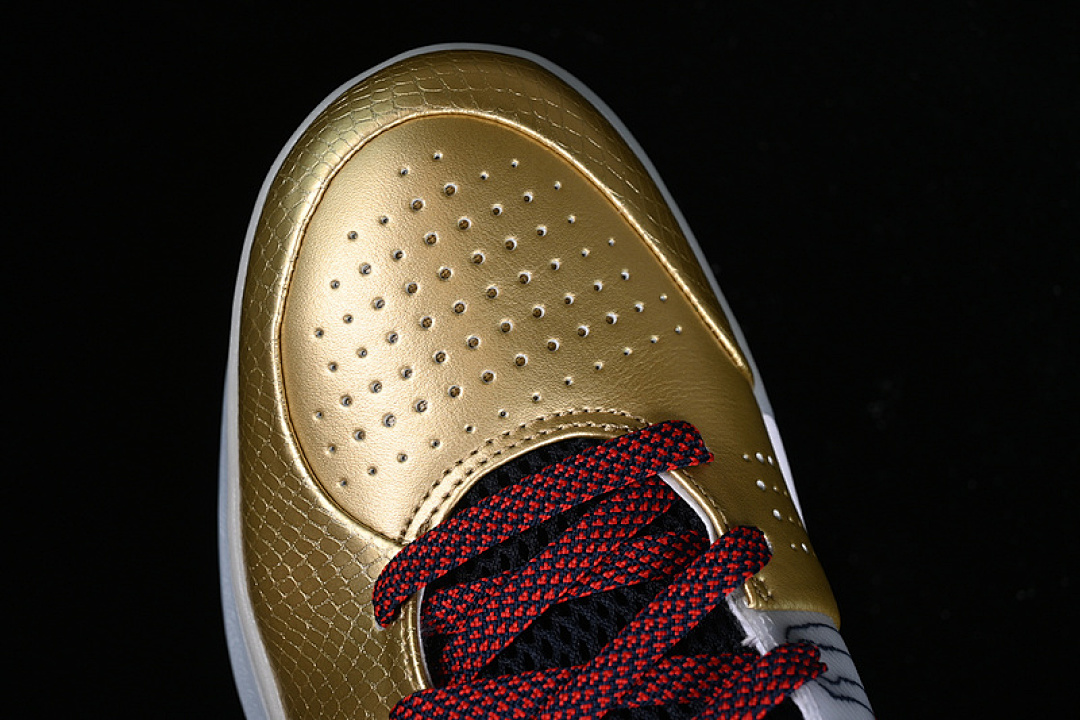 Nike [FQ3544-100]-[UNDEFEATED X ZOOM KOBE IV ZK4 WHITE/DARK OBSIDIAN/VARSITY RED/METALLIC (GOLD]) - Image 11