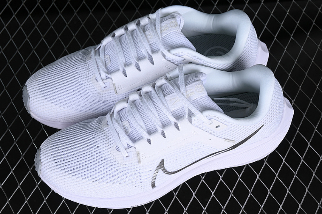 Nike [DV3854-101]-[AIR ZOOM PEGASUS 40 WHITE/GREY/SILVER]-[WOMAN:36-39]-[MAN:40-45] - Image 10