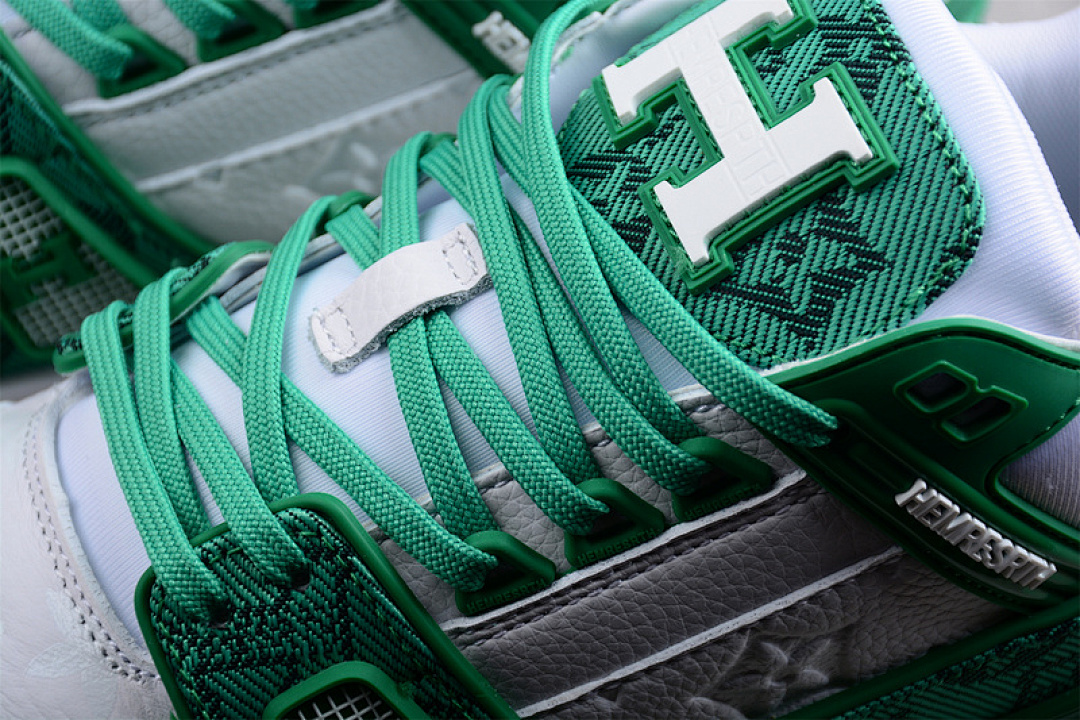 Louis Vuitton [L*V 2022 TRAINER SNEAKERS GREEN/WHITE/GREEN]-[WOMAN:36-39]-[MAN:40-46] - Image 7