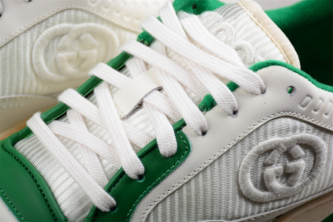 Gucci [MAC80]-[GU*CCI THROWS IT BACK WITH THE RETRO-INSPIRED WHITE/GREEN]-[WOMAN:35-39]-[MAN:40-44] - Image 8