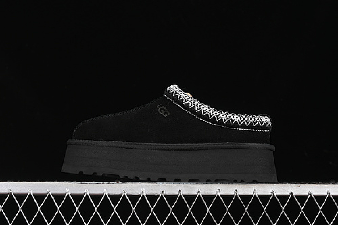 UGG UGG TAZZ 5CM BLACK/WHITE · 1122553, photo 1