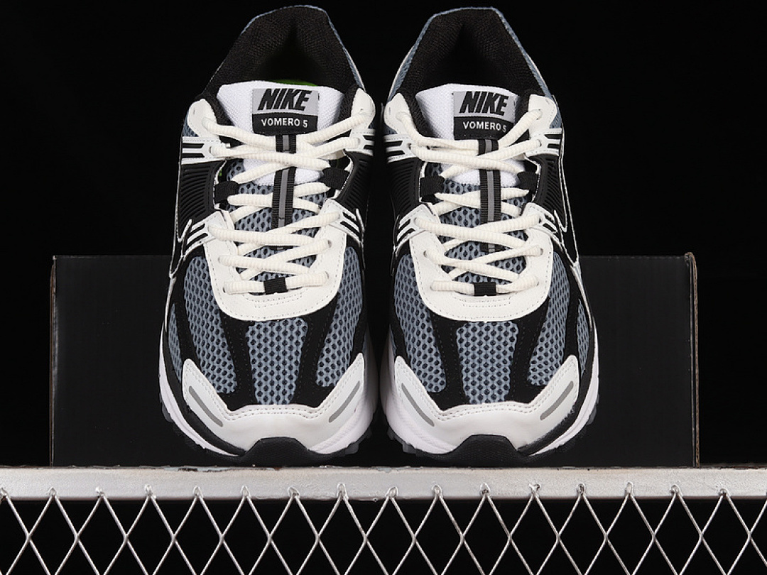 Nike [CL1694-001]-[ZOOM VOMERO 5 BLACK/WHITE/LIGHT GREY]-[WOMAN:36-39]-[MAN:40-45] - Image 13