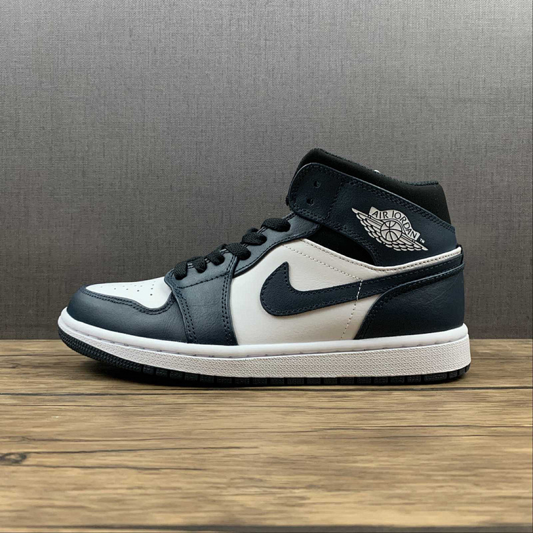 Jordan [554724-411]-[AIR JORDAN 1 MID ARMORY NAVY/BLACK/WHITE]-[WOMAN:36-39]-[MAN:40-47.5], photo 1