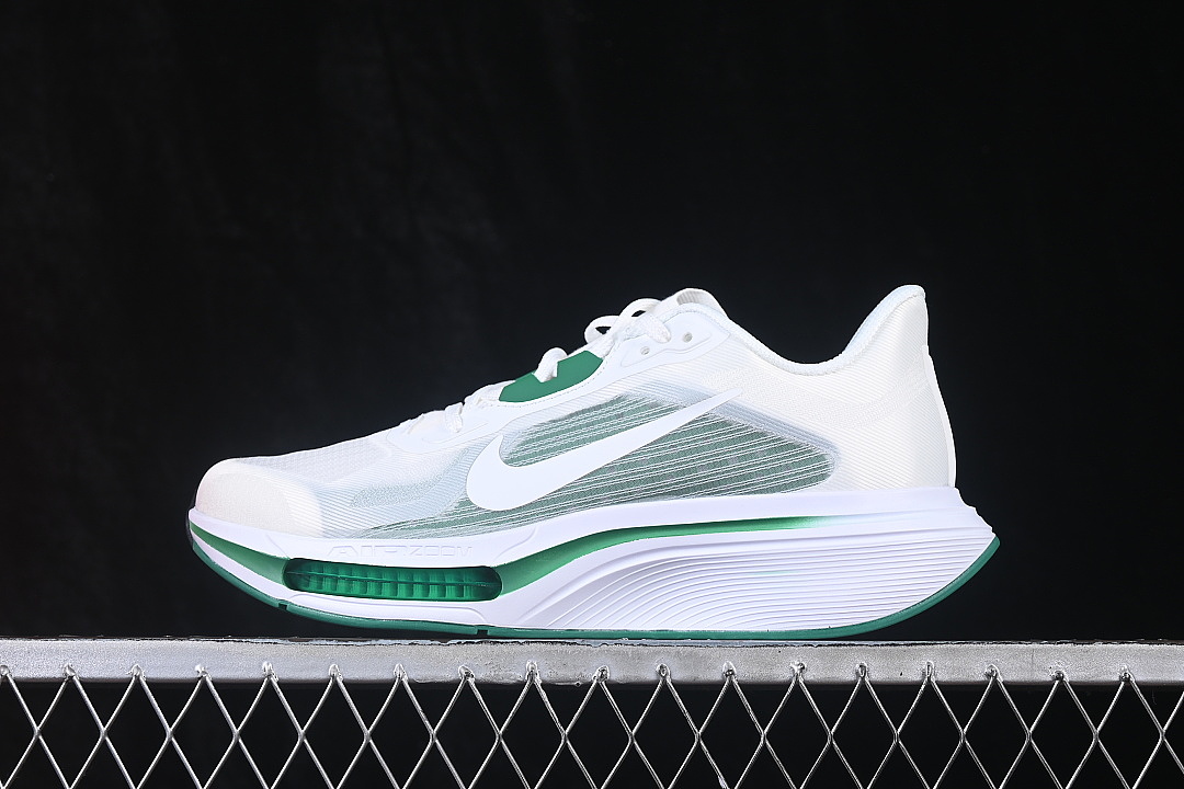 Nike [IM2541-008]-[AIR ZOOM PEGASUS PLUS LIGHTWEIGHT SHOES GREEN/WHITE]-[WOMAN:36-39]-[MAN:40-45], photo 1