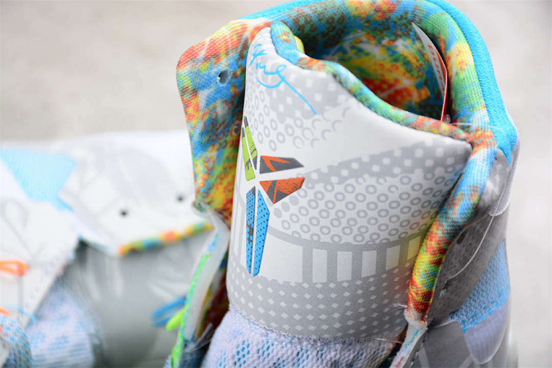 Nike [678301-904]-[KOBE 9 ELITE PREMIUM WHAT THE KOBE MULTI-COLOR/REFLECT SILVER/CHLORINE (BLUE]) - Image 7