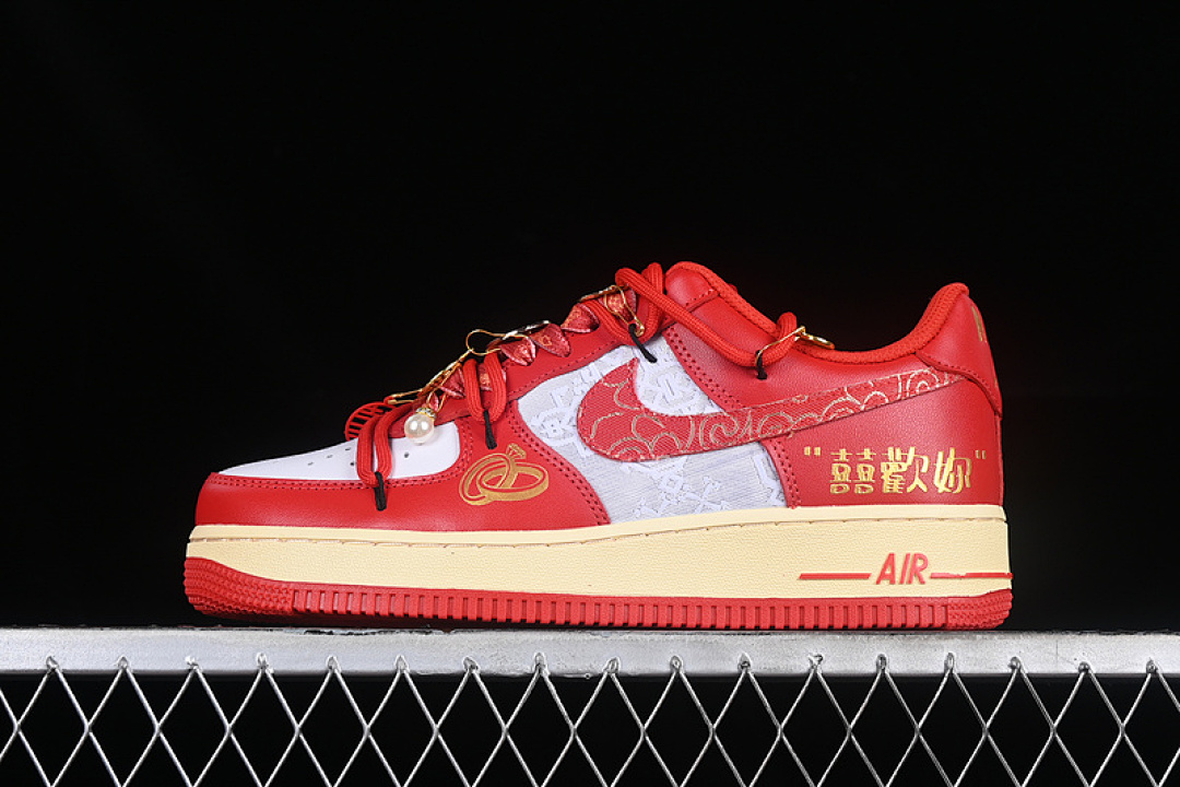 Nike [FN7439-133]-[AIR FORCE 1 07 LOW SAIL/UNIVERSITY RED/COCONUT MILK/SAIL]-[UNISEX:35.5-46], photo 1