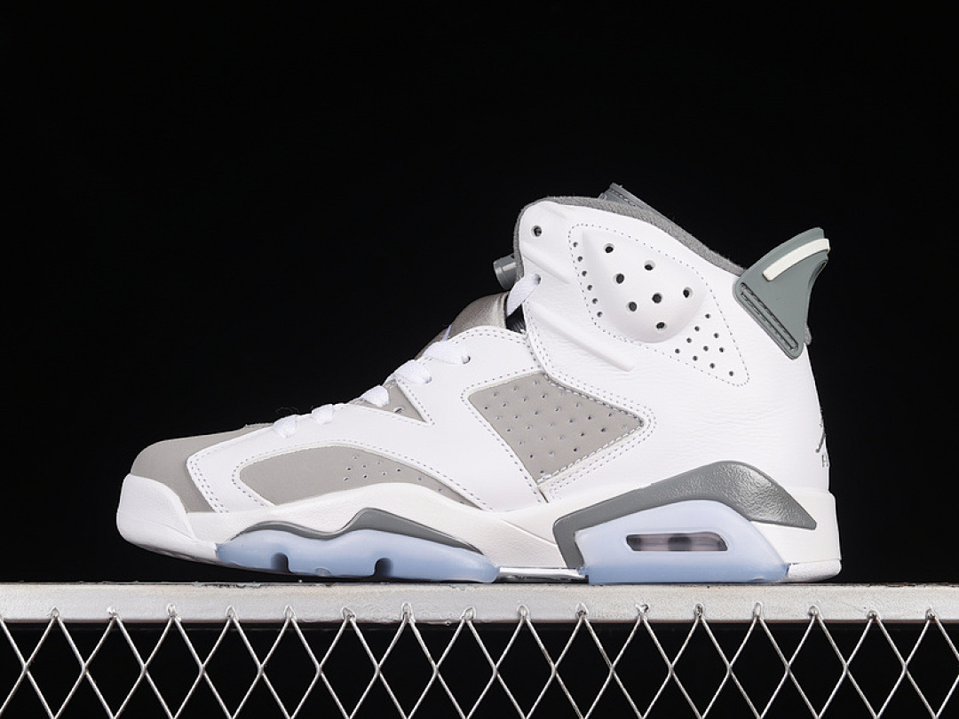 Jordan [CT8529-100]-[AIR JORDAN 6 WHITE/MEDIUM GREY-COOL GREY]-[MAN:40-47.5], photo 1