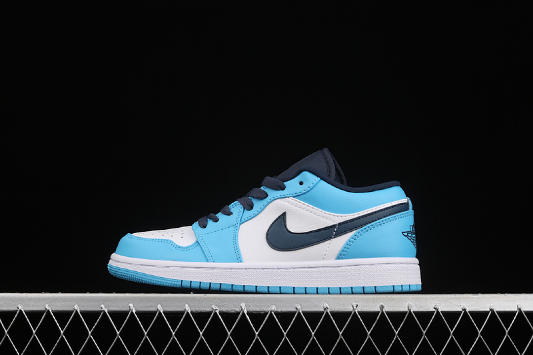Jordan Jordan [553558-144]-[AIR 1 LOW UNC WHITE/UNIVERSITY BLUE-BLACK]-[WOMAN:36-39]-[MAN:40-46], photo 1