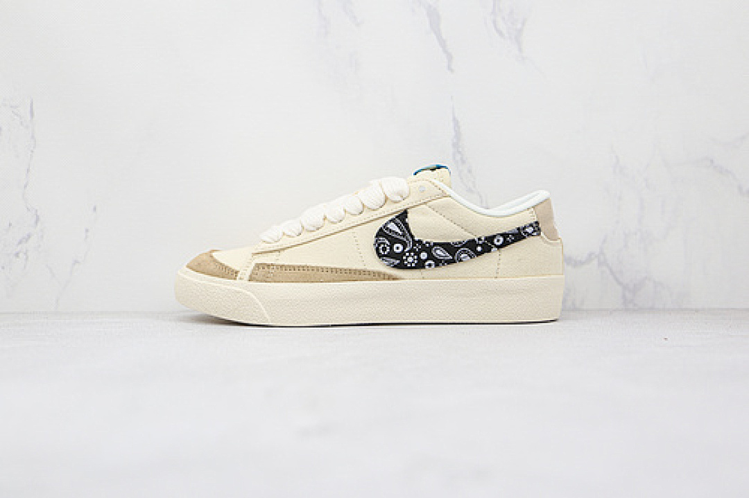 Nike BLAZER LOW PAISLEY PALE IVORY/BEIGE/BLACK · DJ4665-100, photo 1