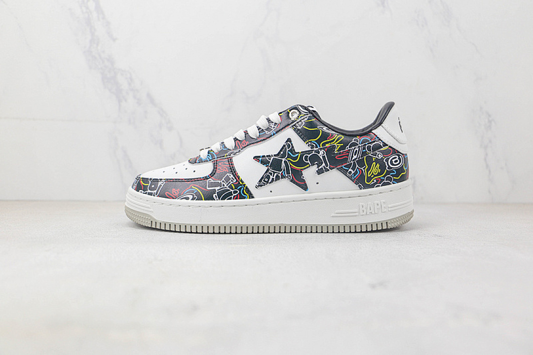 Bape Bape [ STA LOW WHITE/BLACK/MULTI-COLOR]-[WOMAN:36-39]-[MAN:40-45], photo 1