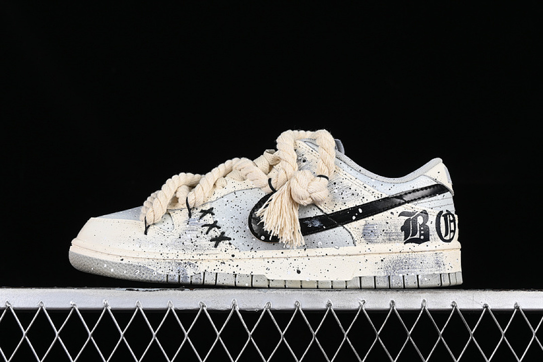 Nike DUNK SB LOW RETRO GREY/BEIGE/BLACK · DJ6188-003, photo 1