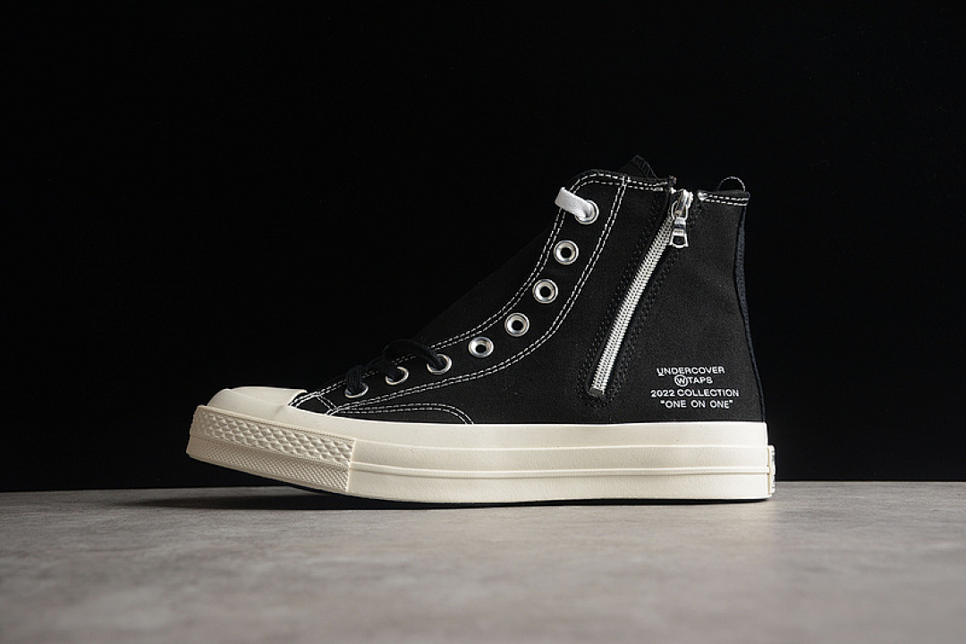 Converse [1SD164]-[CHUCK TAYLOR 70S HIGH X WTAPS UNDERCOVER BLACK/BLACK/EGRET]-[WOMAN:35-39]-[MAN:40-44], photo 1