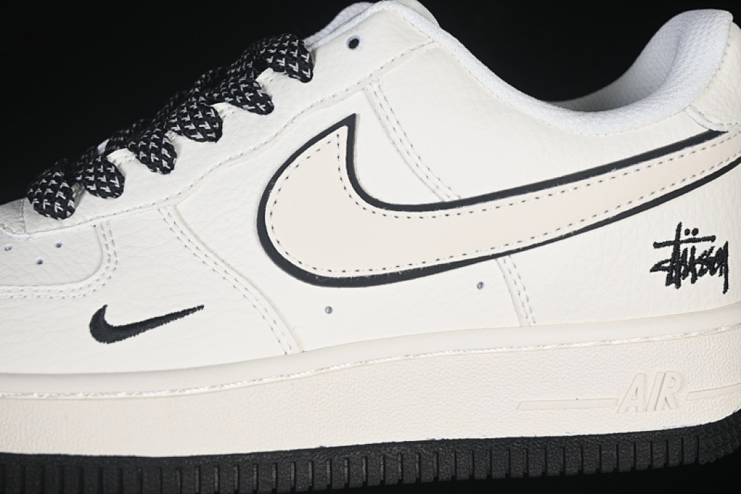Nike [CS5288-046]-[AIR FORCE 1 07 LOW CASUAL SNEAKERS BLACK/WHITE]-[WOMAN:36-39]-[MAN:40] - Image 7