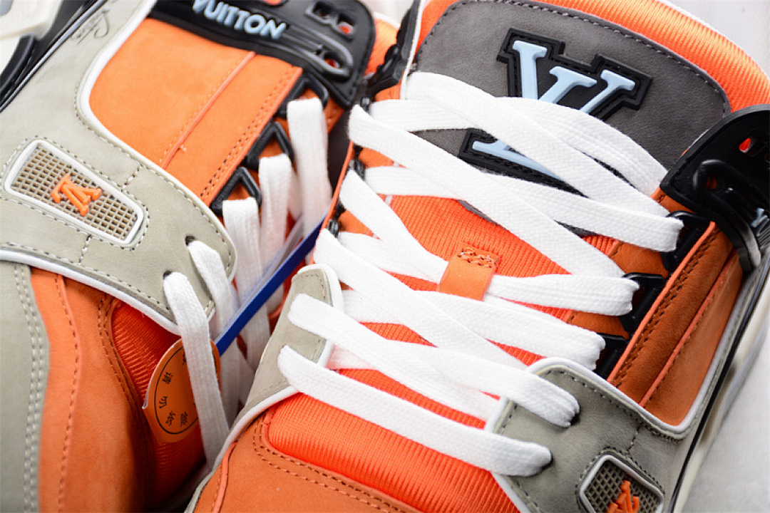 Louis Vuitton [LOUIS VUITTON TRAINER SNEAKER LOW L*V GREY/BLACK/ORANGE]-[WOMAN:35-39]-[MAN:40-45] - Image 8