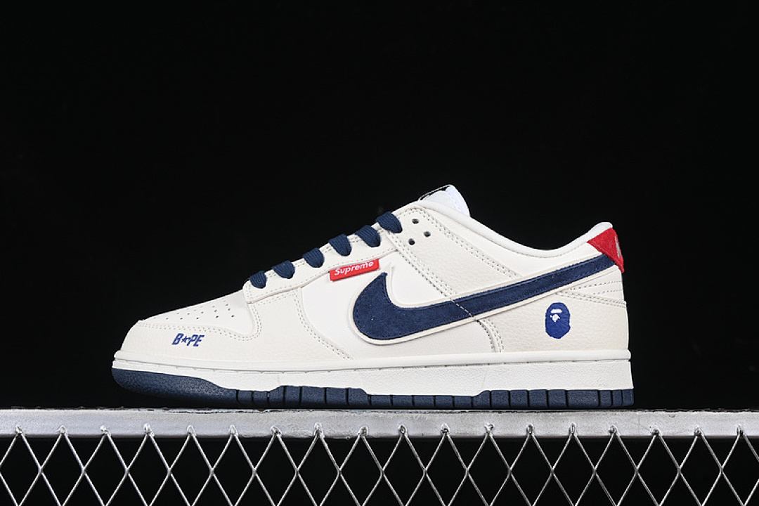 Bape [LW1818-108]-[SB DUNK LOW BAPE OFF WHITE/BLUE/RED]-[WOMAN:36-39]-[MAN:40-45], photo 1