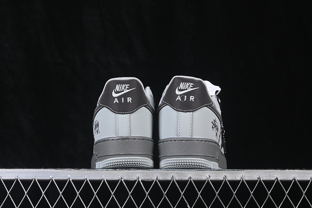 Nike [RJ1988-007]-[AIR FORCE 1 07 LOW CASUAL SNEAKERS LIGHT GRAY/GREY]-[WOMAN:36-39]-[MAN:40-45] - Image 13