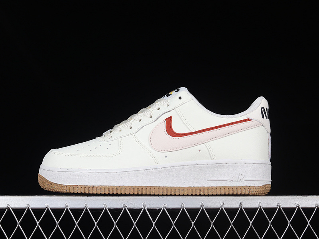 Nike [DX6065-101]-[AIR FORCE 1 LOW 07 WHITE/WHITE/RED]-[WOMAN:36-39]-[MAN:40-45], photo 1