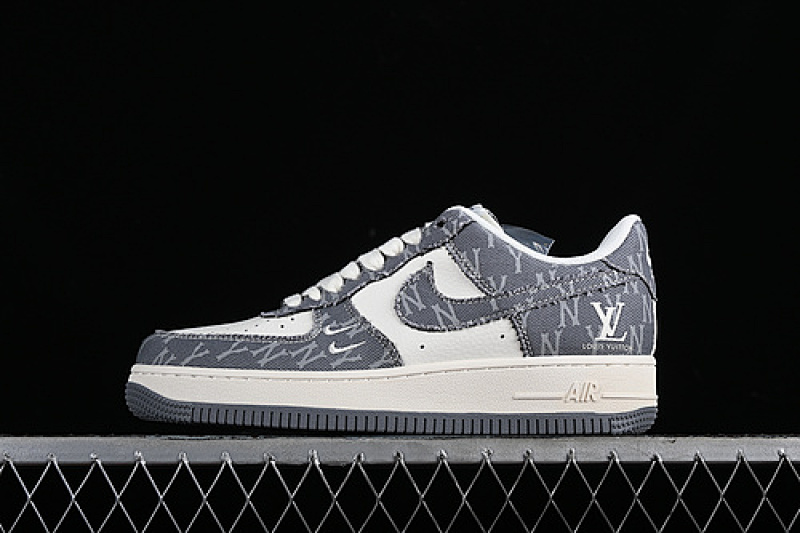 Nike Nike AIR FORCE 1 07 LOW L*V WHITE/GREY · HD1968-030, photo 1