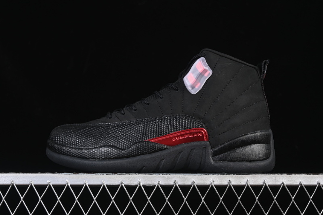 AIR Jordan 12 RETRO BLOODLINE BLACK/RED · CT8013-001, photo 1