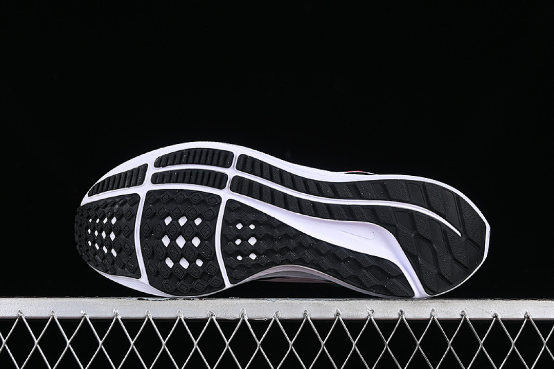 Nike [FN0024-100]-[AIR ZOOM PEGASUS 40 WHITE/BLACK/RED/GREEN]-[WOMAN:36-39]-[MAN:40-46] - Image 15