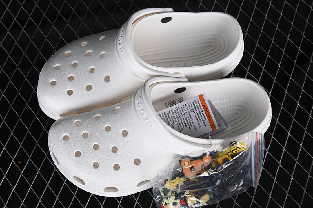 Crocs [CROCS DUAL PURPOSE BEACH HOLE SANDALS WHITE]-[WOMAN:34-39]-[MAN:40-46] - Image 6