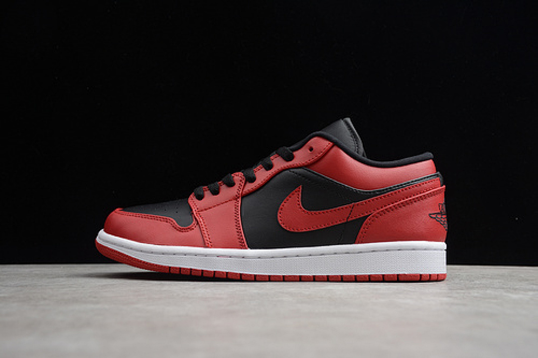 Jordan [553558-606]-[AIR JORDAN 1 LOW VARSITY RED/SUMMIT WHITE-BLACK]-[MAN:40-45], photo 1