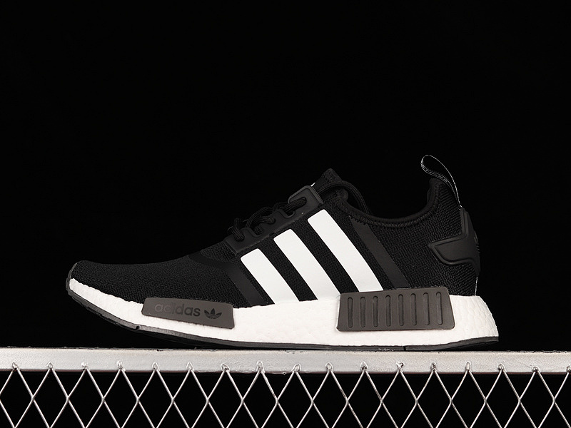 NMD_R1 PRIMEBLUE CORE BLACK/CLOUD WHITE/GREY FIVE · GZ9258, photo 1