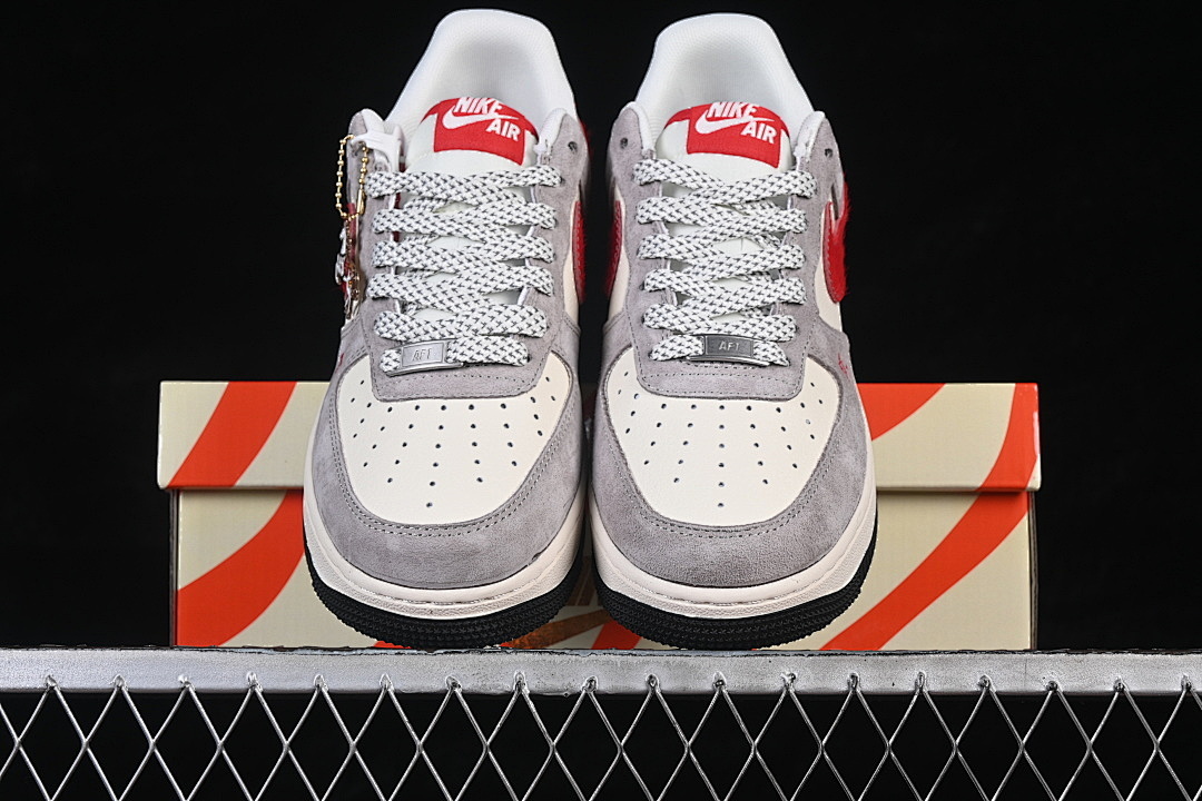 Nike [HT5088-632]-[AIR FORCE 1 07 LOW CASUAL SNEAKERS WHITE/GREY/RED]-[WOMAN:36-39]-[MAN:40-45] - Image 13
