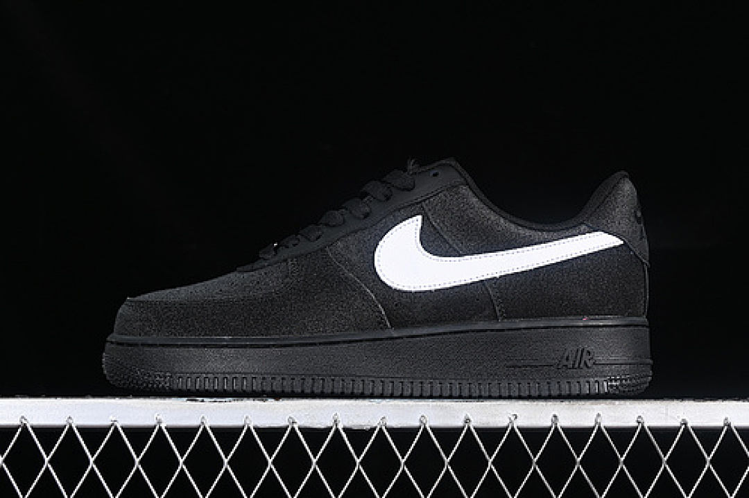 Nike [CW2288-011]-[AIR FORCE 1 07 LOW WHITE/BLACK]-[WOMAN:36-39]-[MAN:40-45], photo 1