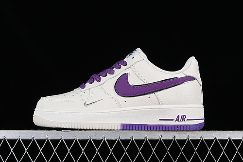 Nike Nike AIR FORCE 1 07 LOW OFF WHITE/PURPLE · JJ0253-010, photo 1