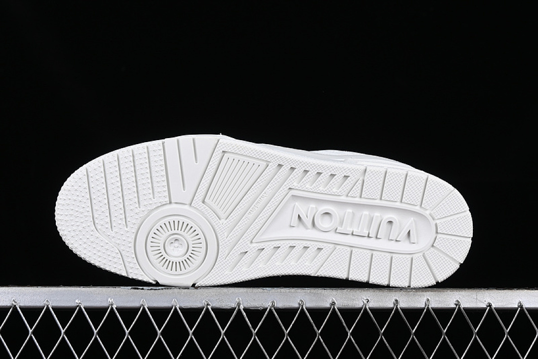 Louis Vuitton [TRAINER WHITE]-[WOMAN:35-39]-[MAN:40-45] - Image 15