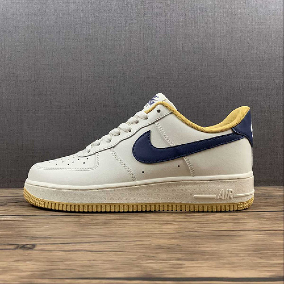Nike [AQ2288-111]-[AIR FORCE 1 LOW 07 WHITE/BLACK/YELLOW]-[WOMAN:36-39]-[MAN:40-45], photo 1