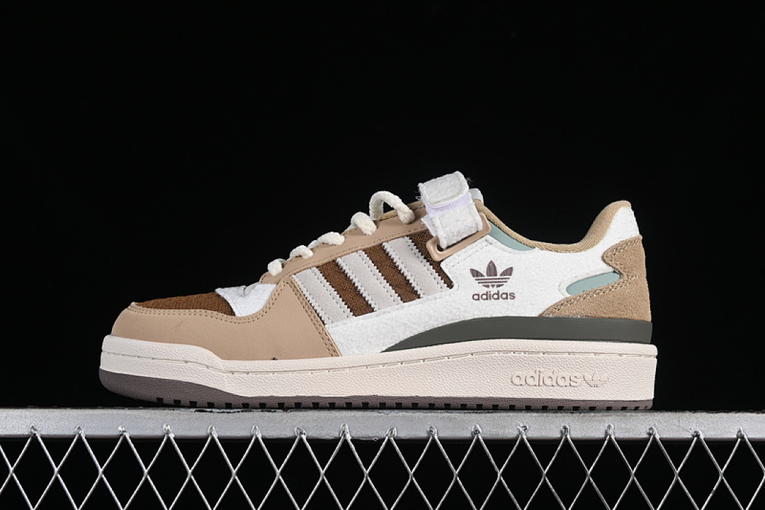 FORUM 84 LOW CORE WHITE/WONDER WHITE/MAGIC BEIGE · IF3884, photo 1