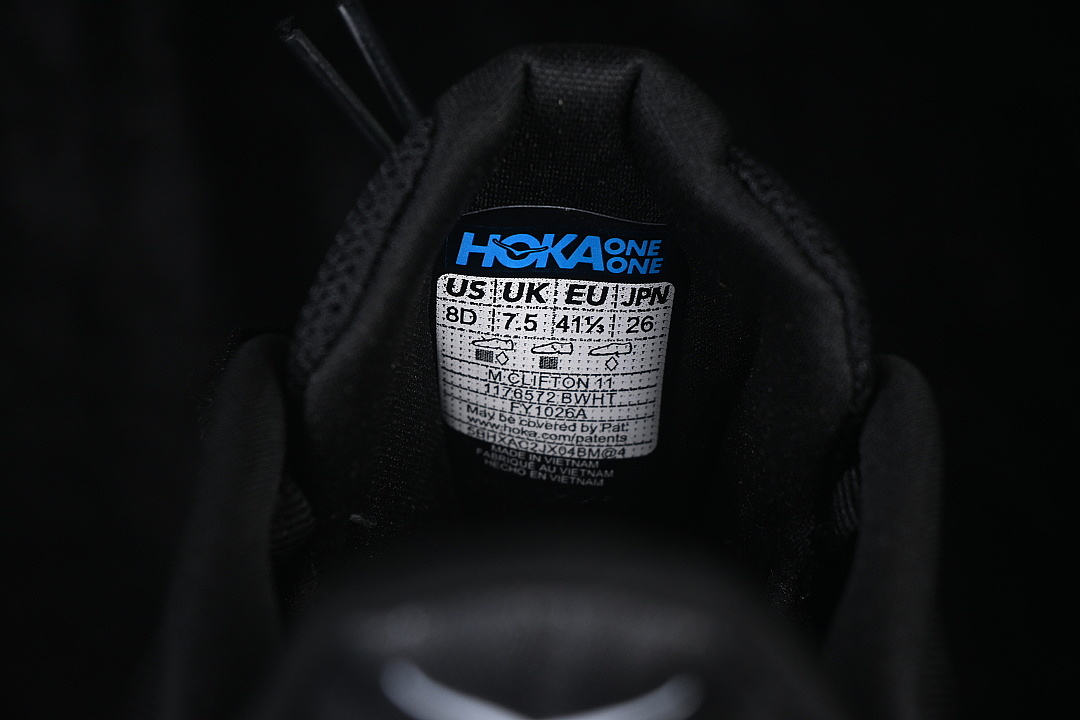 On Running [1176572 BWHT]-[ONE CLIFTON 11 BREATHABLE SHOES BLACK/INKINESS]-[WOMAN:36-39]-[MAN:40-45] - Image 5