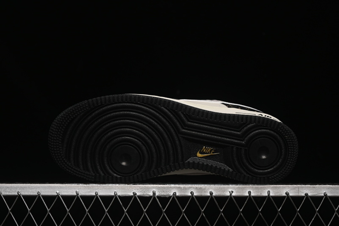 Nike [BZ6880-104]-[AIR FORCE 1 07 LOW LV WHITE/BLACK/BROWN]-[WOMAN:36-39]-[MAN:40-45] - Image 15