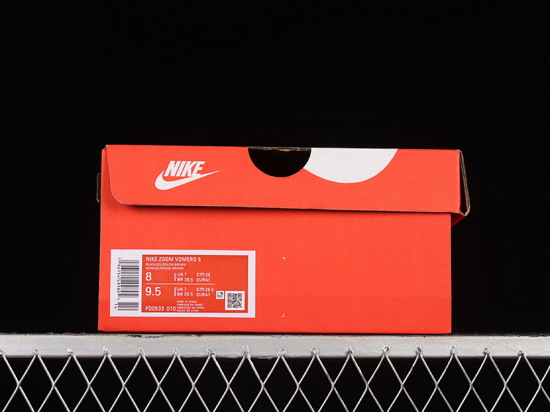 Nike [FD0533-010]-[ZOOM VOMERO 5 BLACK SESEME/COCONUT MILK]-[WOMAN:36-39]-[MAN:40-45] - Image 11