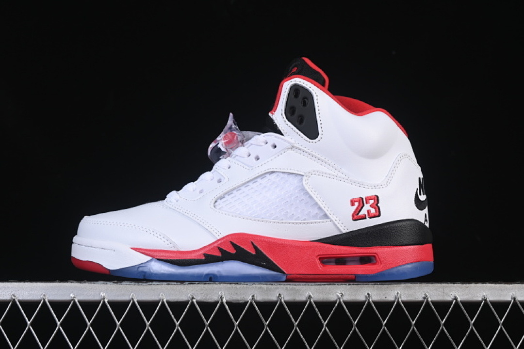 Jordan Jordan 5 RETRO WHITE/FIRE RED/BLACK · HQ7978-101, photo 1