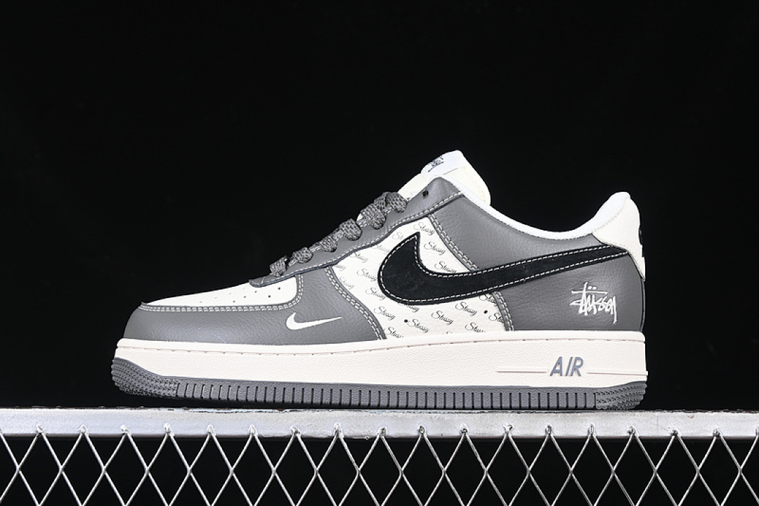 Nike Nike AIR FORCE 1 07 LOW WHITE/GREY/BLACK · XZ3328-168, photo 1