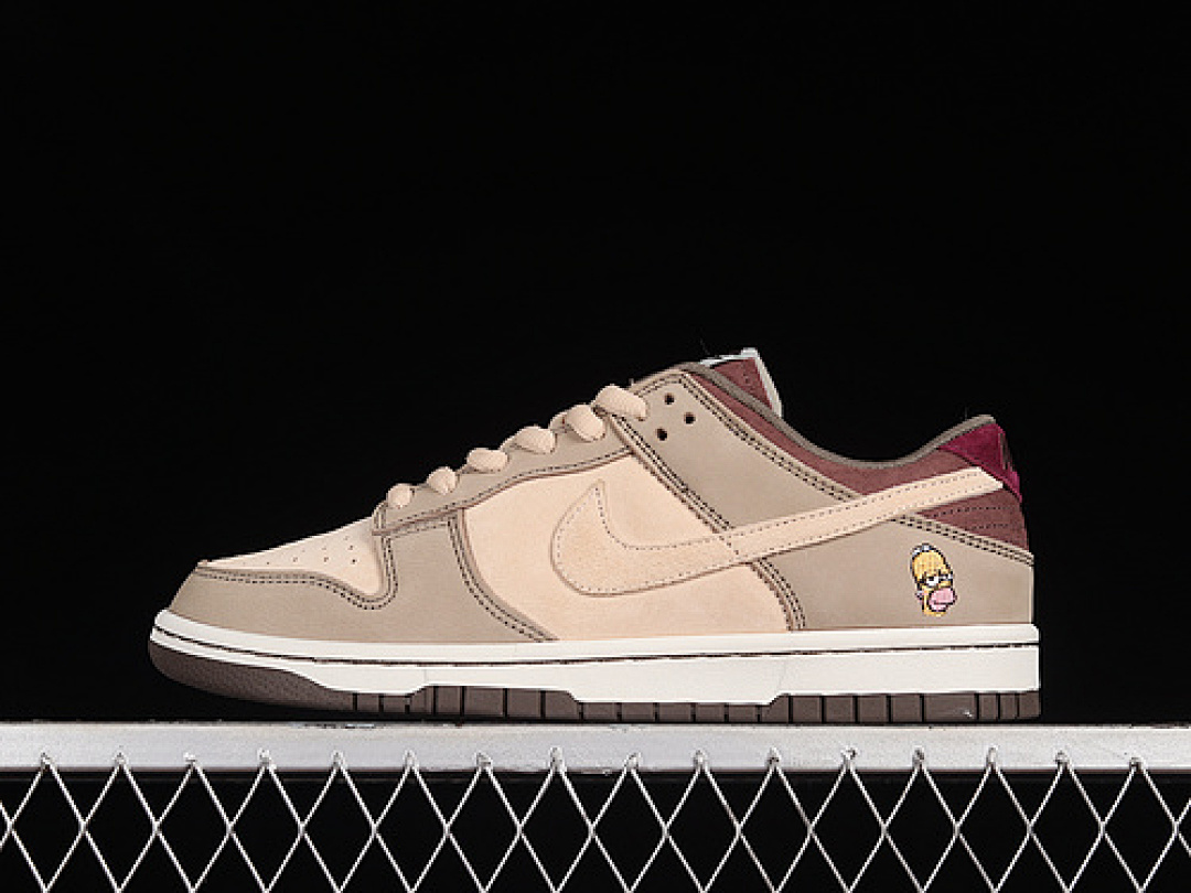 Unbranded [LF0039-030]-[OTOMO KATSUHIRO SB DUNK LOW STEAMBOY OST GREY/BROWN/RED]-[UNISEX:36-45], photo 1