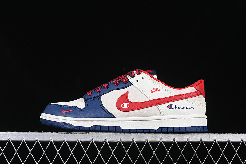 Nike SB DUNK LOW WHITE/RED/BEIGE/BLUE · DJ2024-099, photo 1