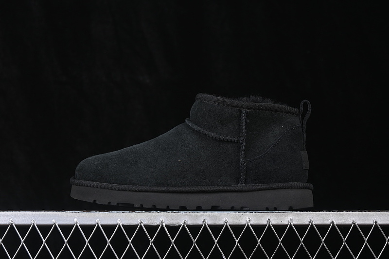 UGG UGG CLASSIC ULTRA MINI ANKLE BOOTS BLACK/INKINESS · 1116109, photo 1