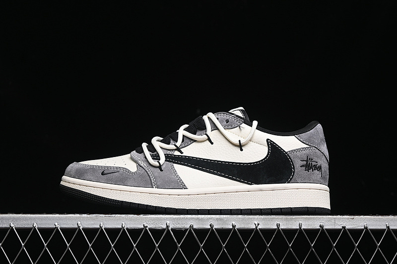 Jordan TRAVIS SCOTT X FRAGMENT DESIGN AIR Jordan 1 LOW OG SP WHITE/GREY/BLACK · SJ0086-141, photo 1