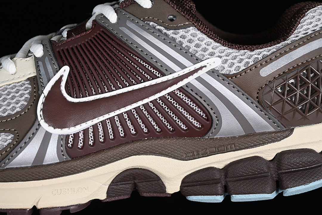 Nike [FD9920-022]-[ZOOM VOMERO 5 SP WHITE/GREY/SILVER/BROWN]-[WOMAN:35.5-42] - Image 8