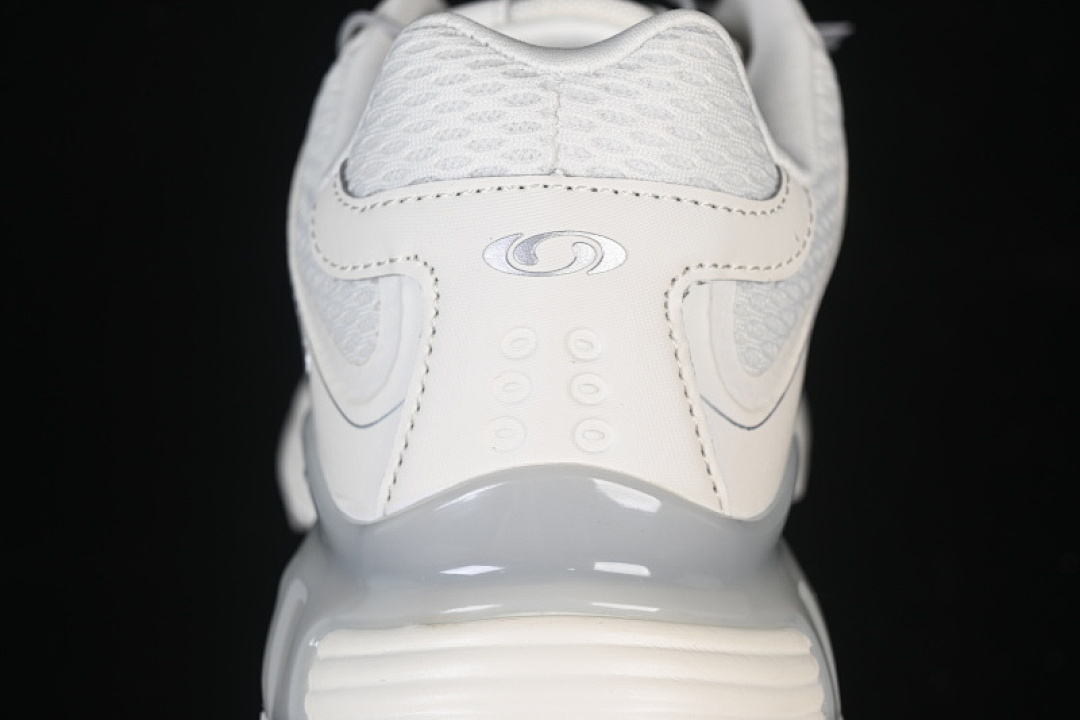 On Running [477962-23]-[XT WHISPER VOID TRAIL RUNNING SHOES LIGHT GRAY/WHITE]-[WOMAN:36-39]-[MAN:40-44] - Image 6