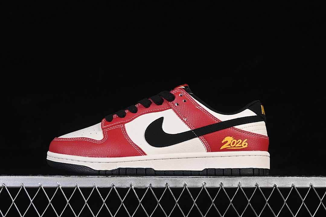 Nike SB DUNK LOW LOW-TOP CASUAL SKATE SHOES WHITE/RED/BLACK · QW5288-102, photo 1