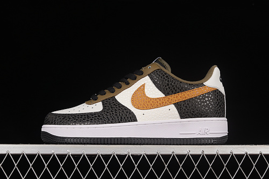 Nike [CW2288-118]-[AIR FORCE 1 07 LOW BLACK/WHITE/BROWN]-[WOMAN:36-39]-[MAN:40-45], photo 1