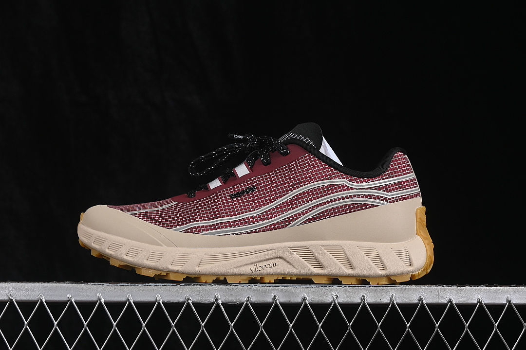 Norda Norda [WEAR-RESISTANT CASUAL RUNNING SHOES RED/GREY/SILVER]-[WOMAN:36-39]-[MAN:40-45], photo 1