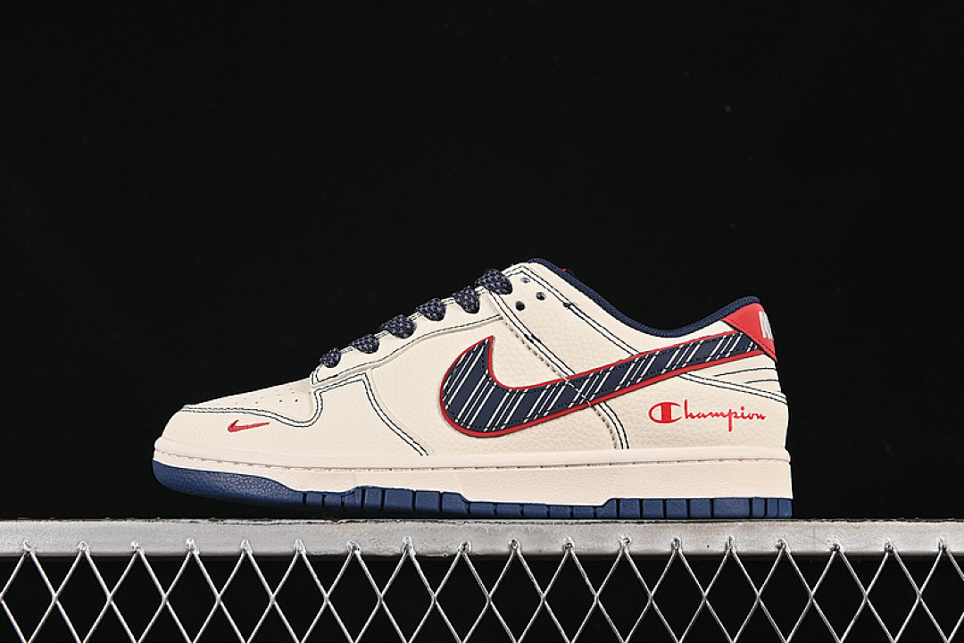 Off-White Nike SB DUNK LOW OFF WHITE/BLUE/RED · QW5836-017, photo 1